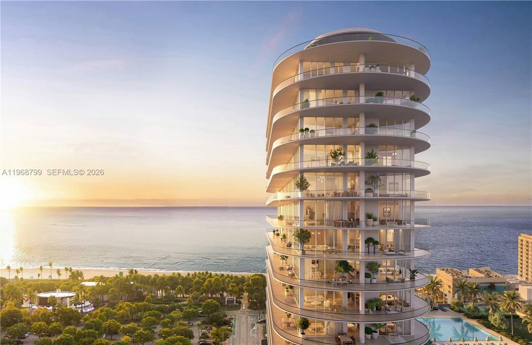 72 Carlyle rises 20 stories and features 134 residences, bringing the Italian Riviera lifestyle to Miami Beach, designed by Piero Lissoni.