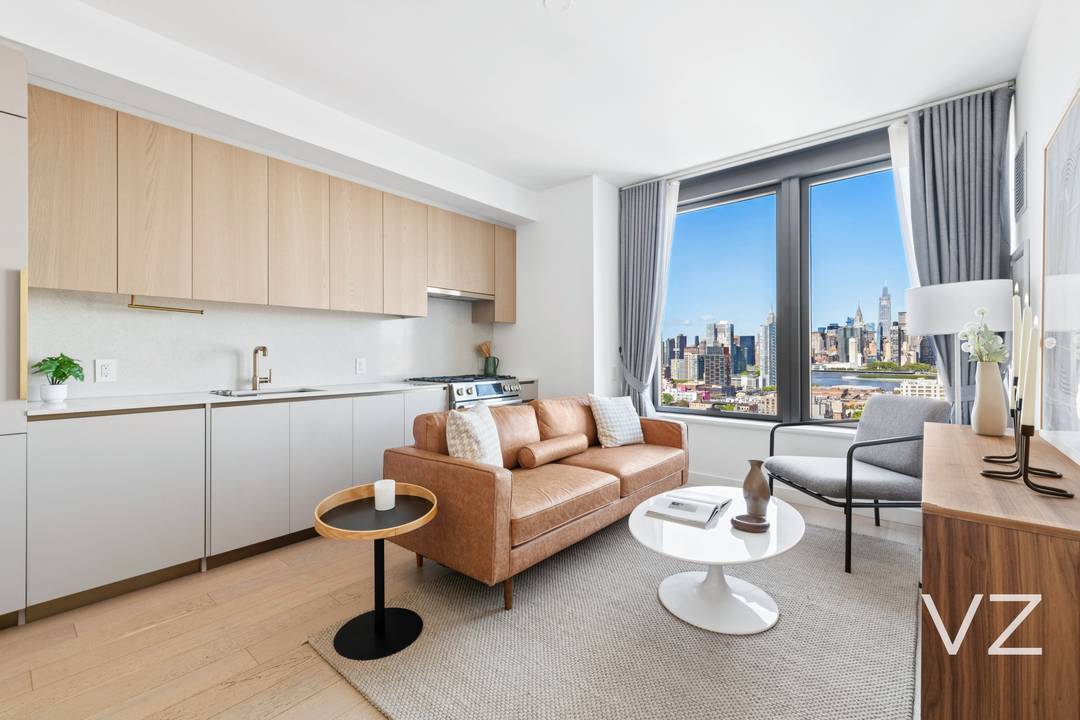 A rarely available, direct west facing high floor 1BR with unobstructed stunning Manhattan city skyline views from downtown to uptown with every landmark building in breathtaking fashion !