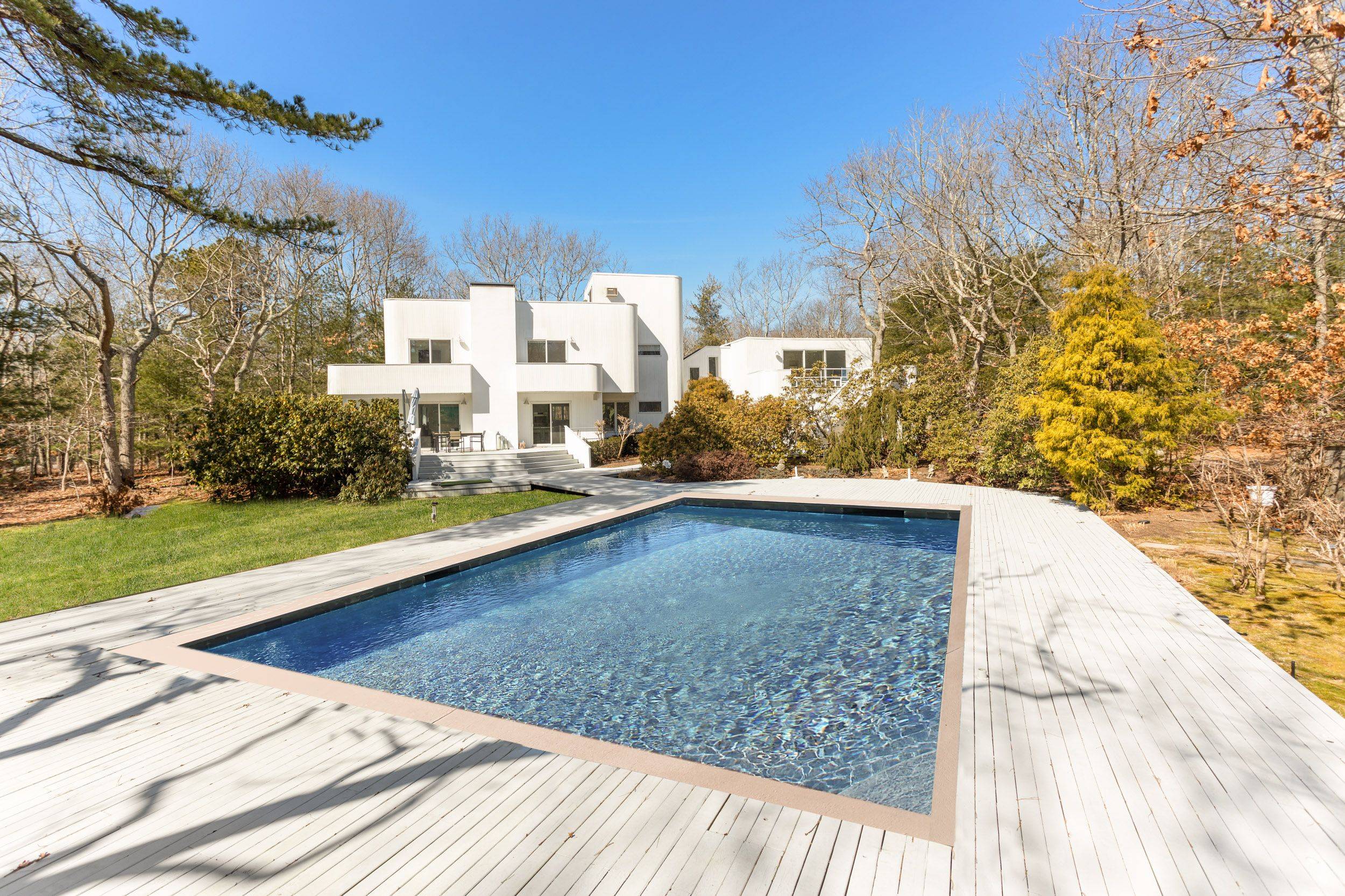 Sleek, Modern and Stylish