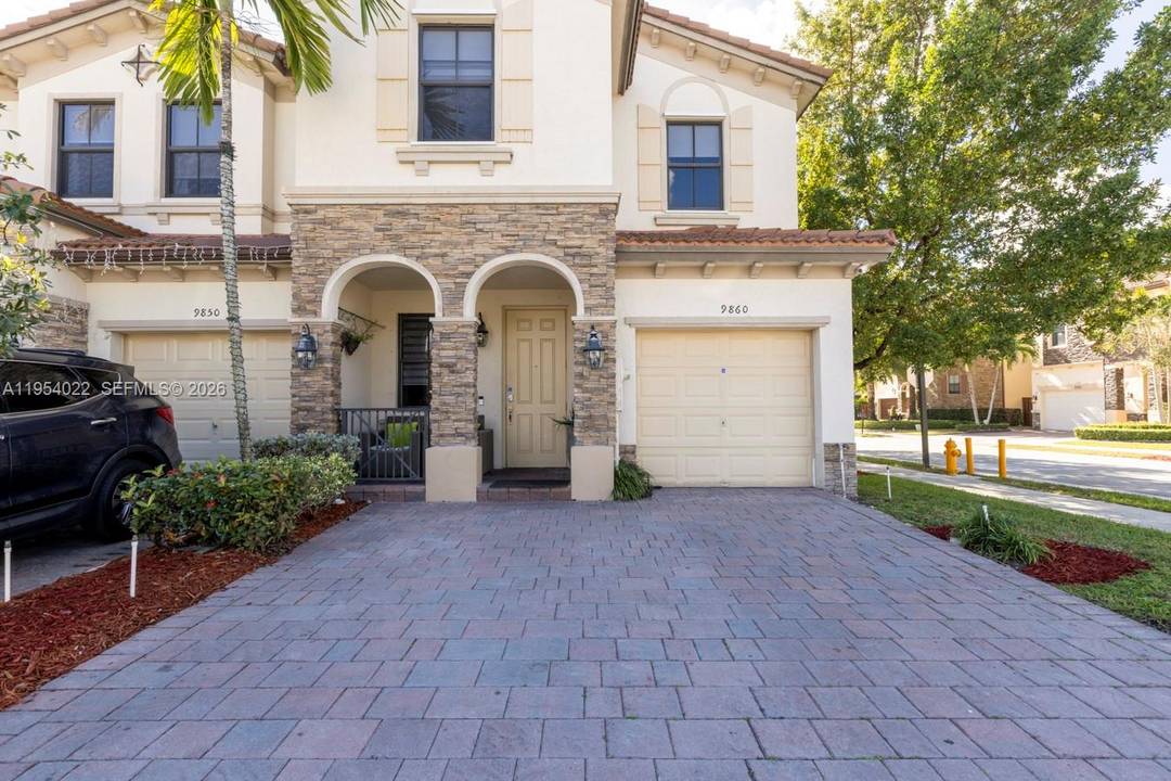 This beautifully located residence is located within a desirable community known for its convenience and vibrant lifestyle.