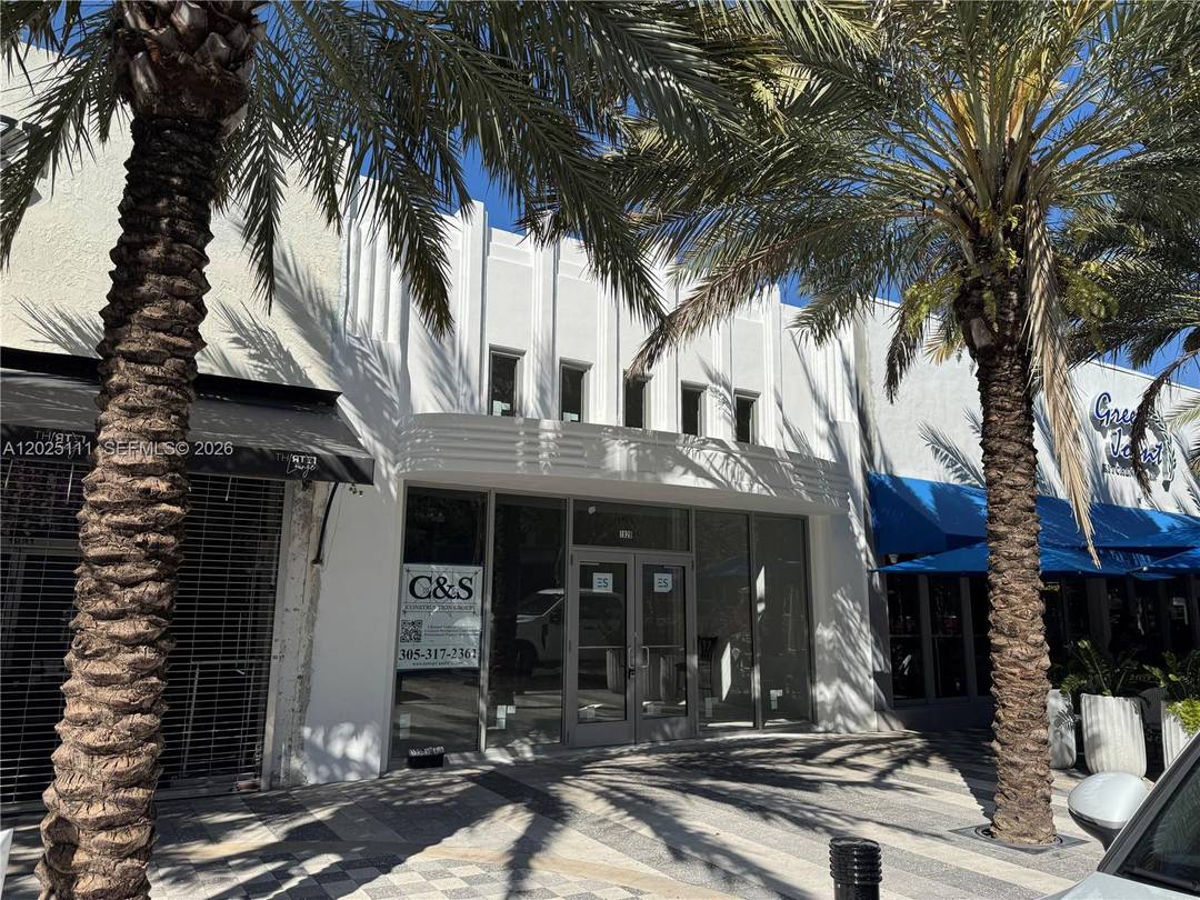 The subject property is a prime owner user opportunity located in the heart of Downtown Hollywood s Historic Retail Core.