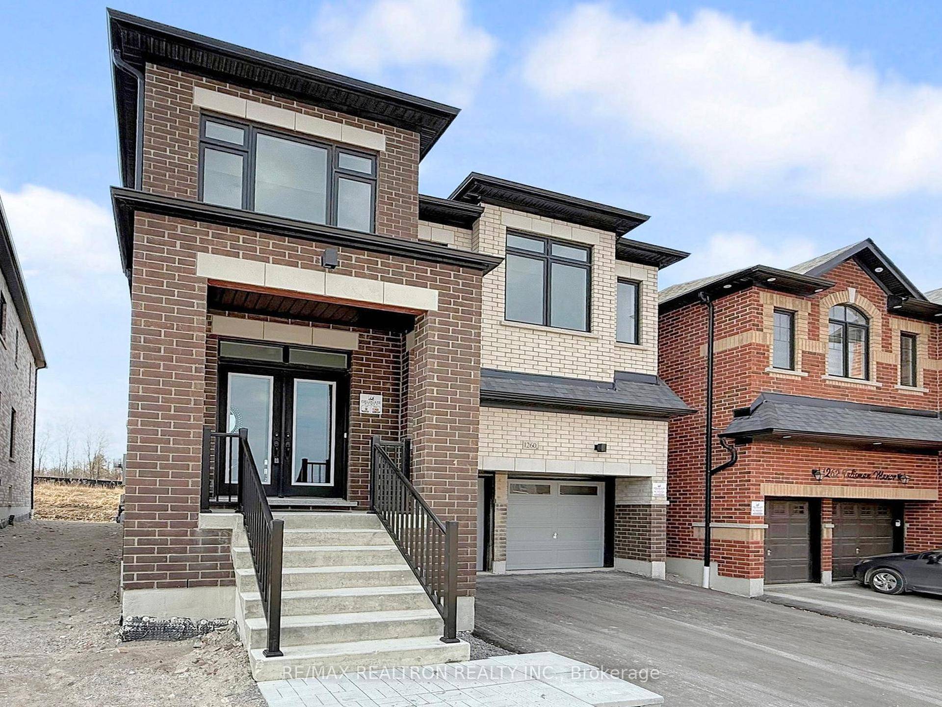 Brand New ! ! Luxury Elevated !