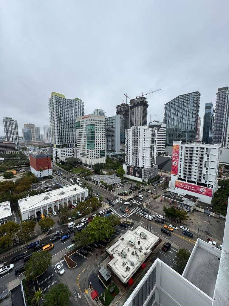 Completely furnished condo in the heart of Brickell.