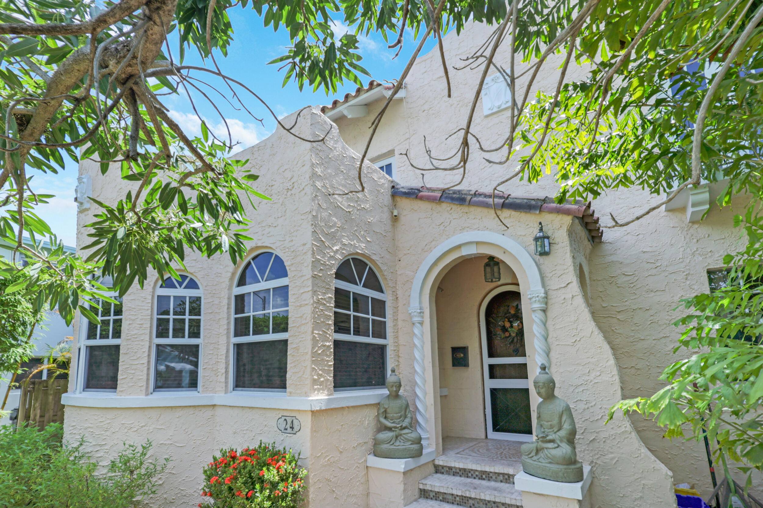 Charming 1925 Spanish Style Gem in the Heart of Lake Worth.