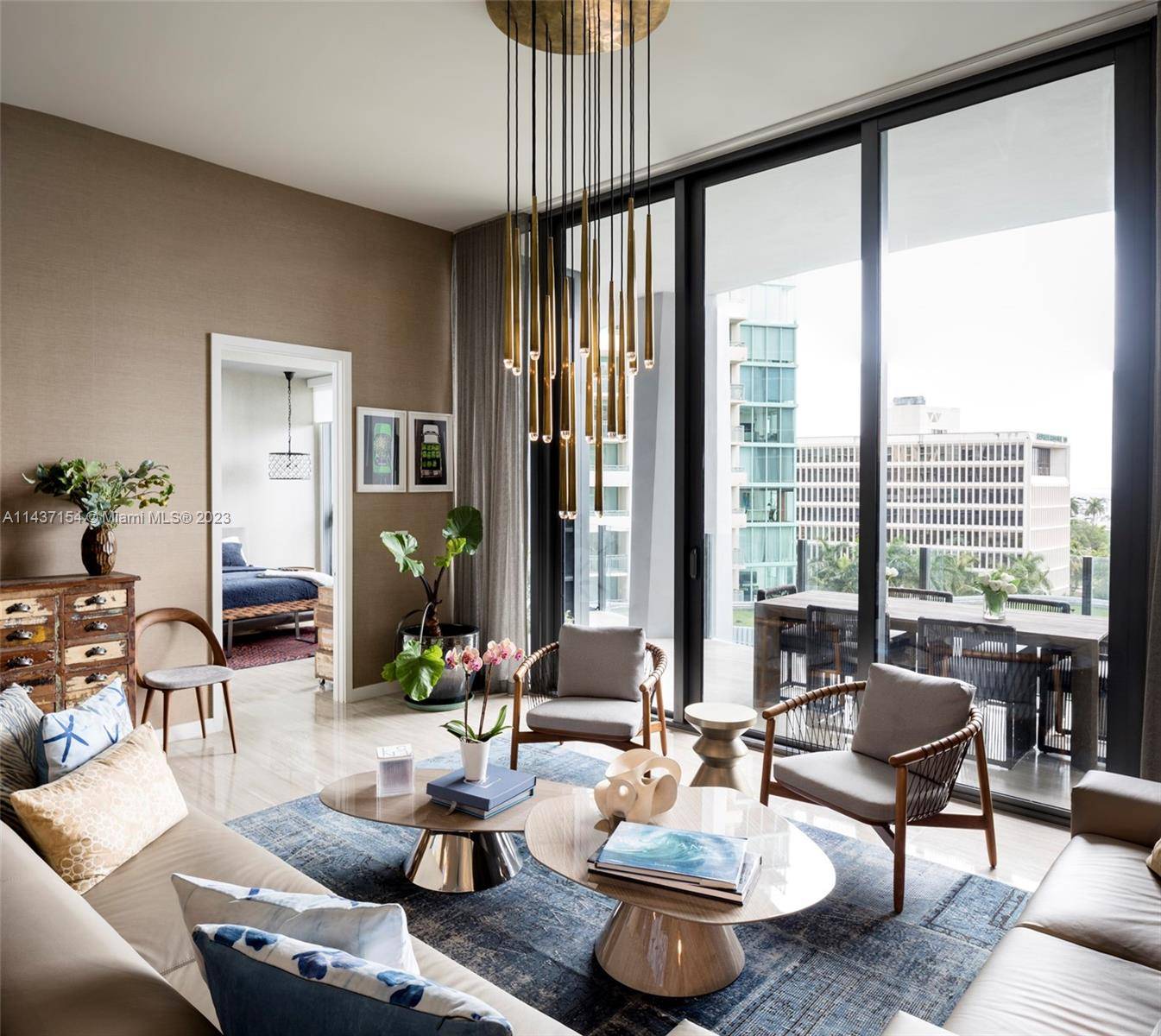 This exquisite 3 bedroom 2.