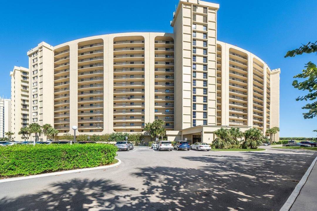 Hello Gorgeous ! This ''oceanfront'' unit has been COMPLETELY renovated with 5 star quality !