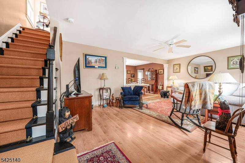 Neighborhood standout with zero compromises.