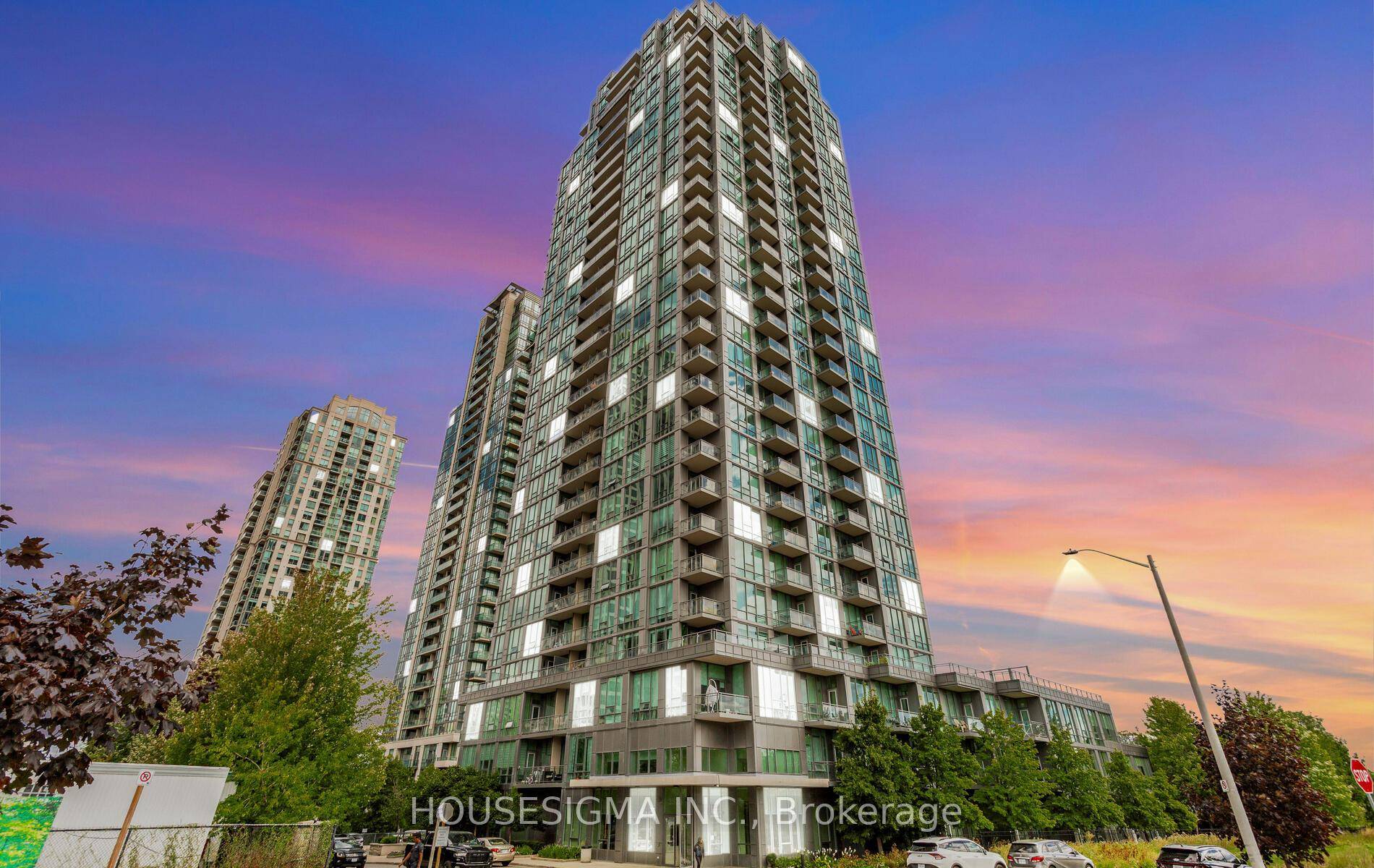 Welcome to Suite 3007 Where Style Meets Functionality in the Heart of Mississauga !