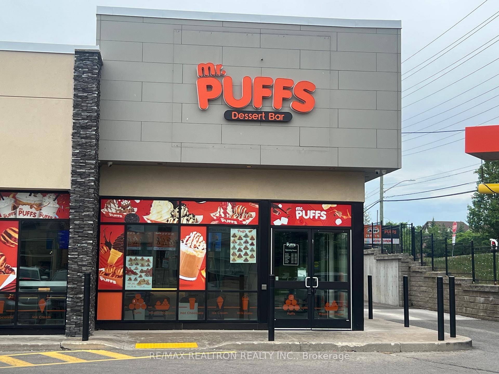 Turnkey Opportunity Mr. Puffs Franchise in Prime Location !