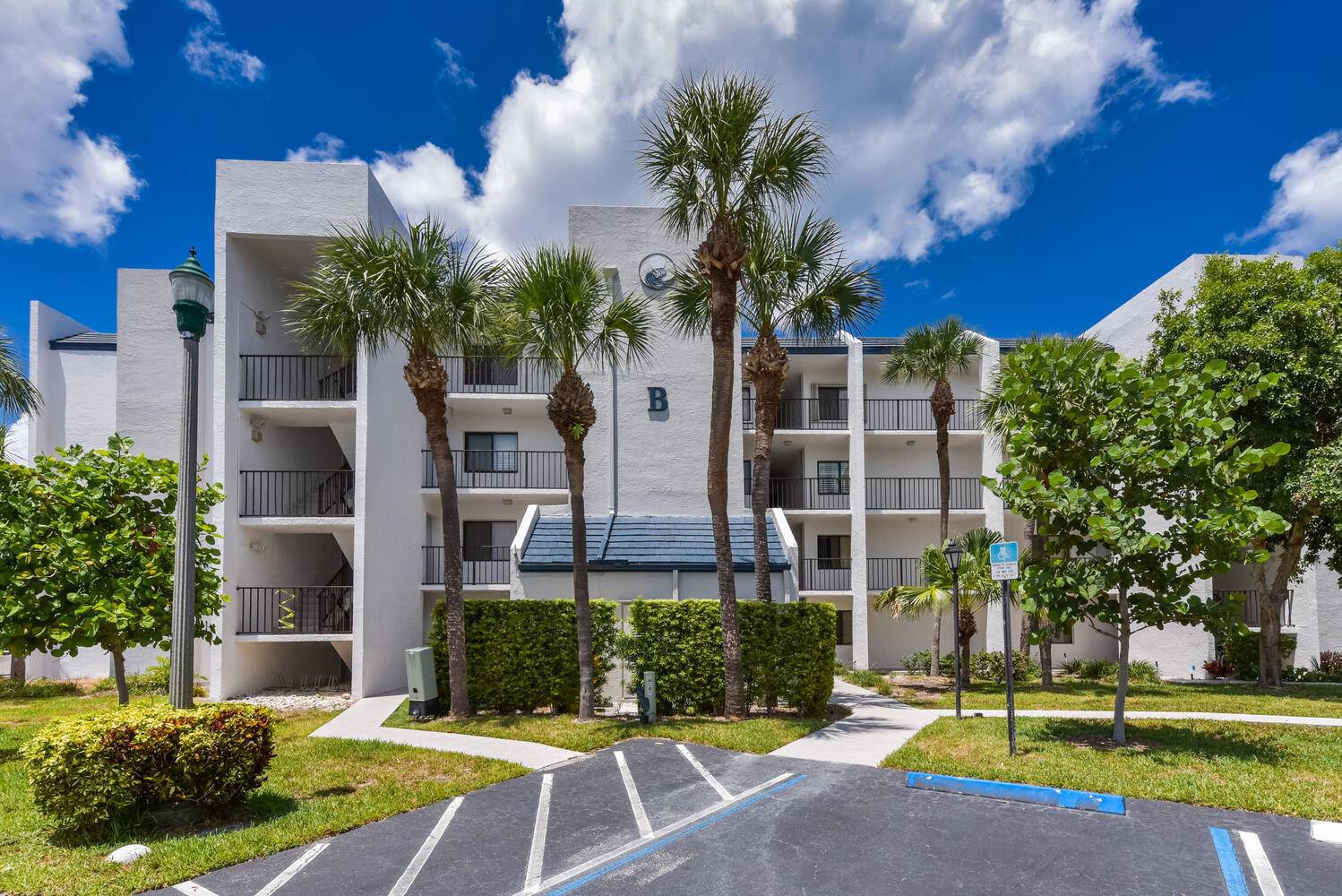 Available for upcoming season at Jupiter Ocean Racquet Club in the most desirable location of the entire community the closest building to the beach, ground floor, steps to the pool ...