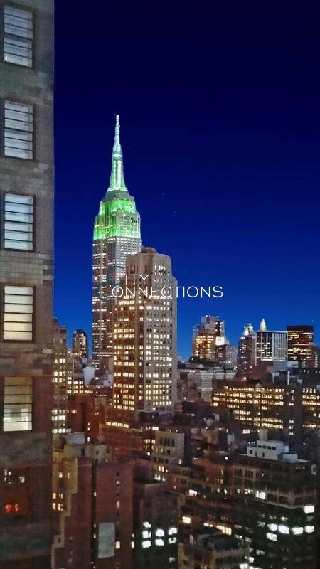 TURNKEY INVESTOR UNIT. Perched on the 36th floor, this unit will take your breath away with its amazing light and walls of windows to the south and east the most ...