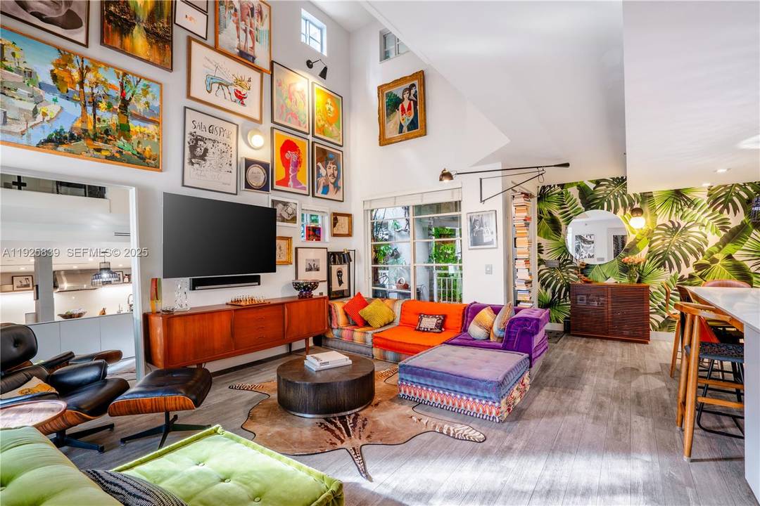 The Courts on South Beach in South of Fifth, Miami Beach s premier enclave.