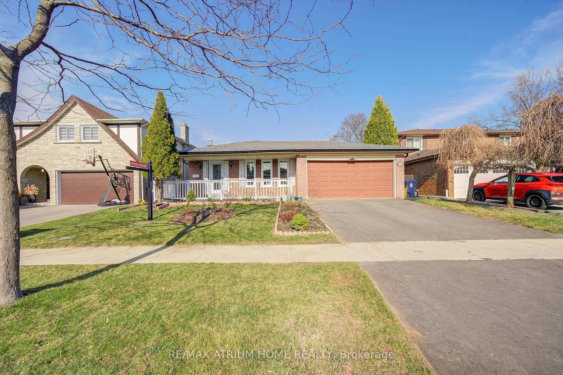 Welcome to 41 Davisbrook Boulevarda beautifully renovated backsplit on a spacious 50 x 110 ft lot in a desirable, family friendly neighborhood.