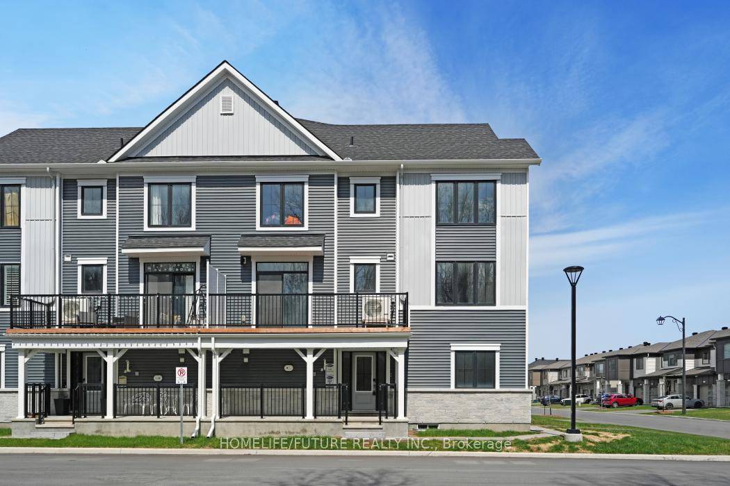 Welcome To This Less than Two Years Old Beautiful amp ; Spacious 1854sqft 3 Bedrms, 3 Washrms Corner Unit Townhouse In The Heart of Half Moon Bay.
