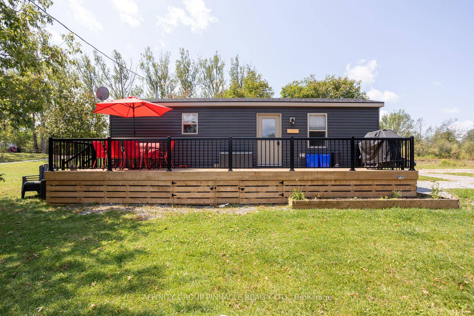 Located in the beautiful, seasonal lifestyle community of Cedar Valley Cottage Resort on the Scugog River !