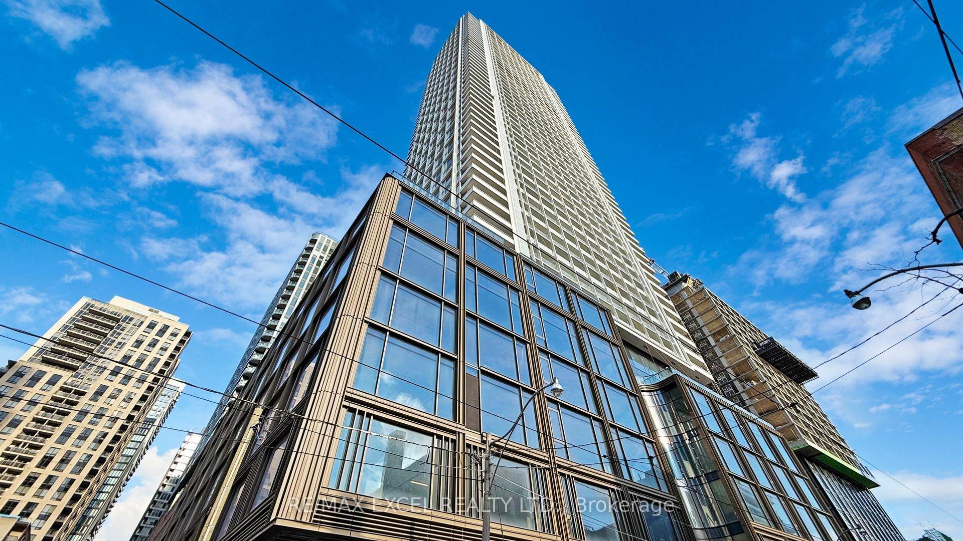 Brand New Luxury Condo at 88 Queen St.