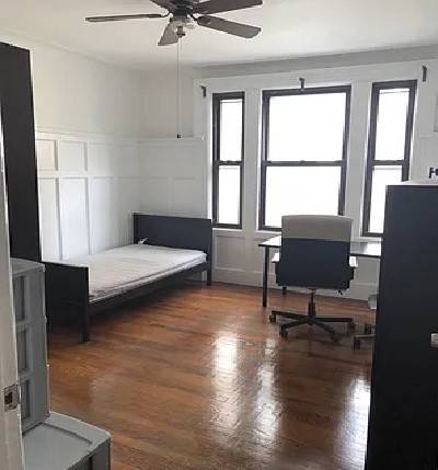 Large and bright 4 bedroom apartment steps away from Columbia University.