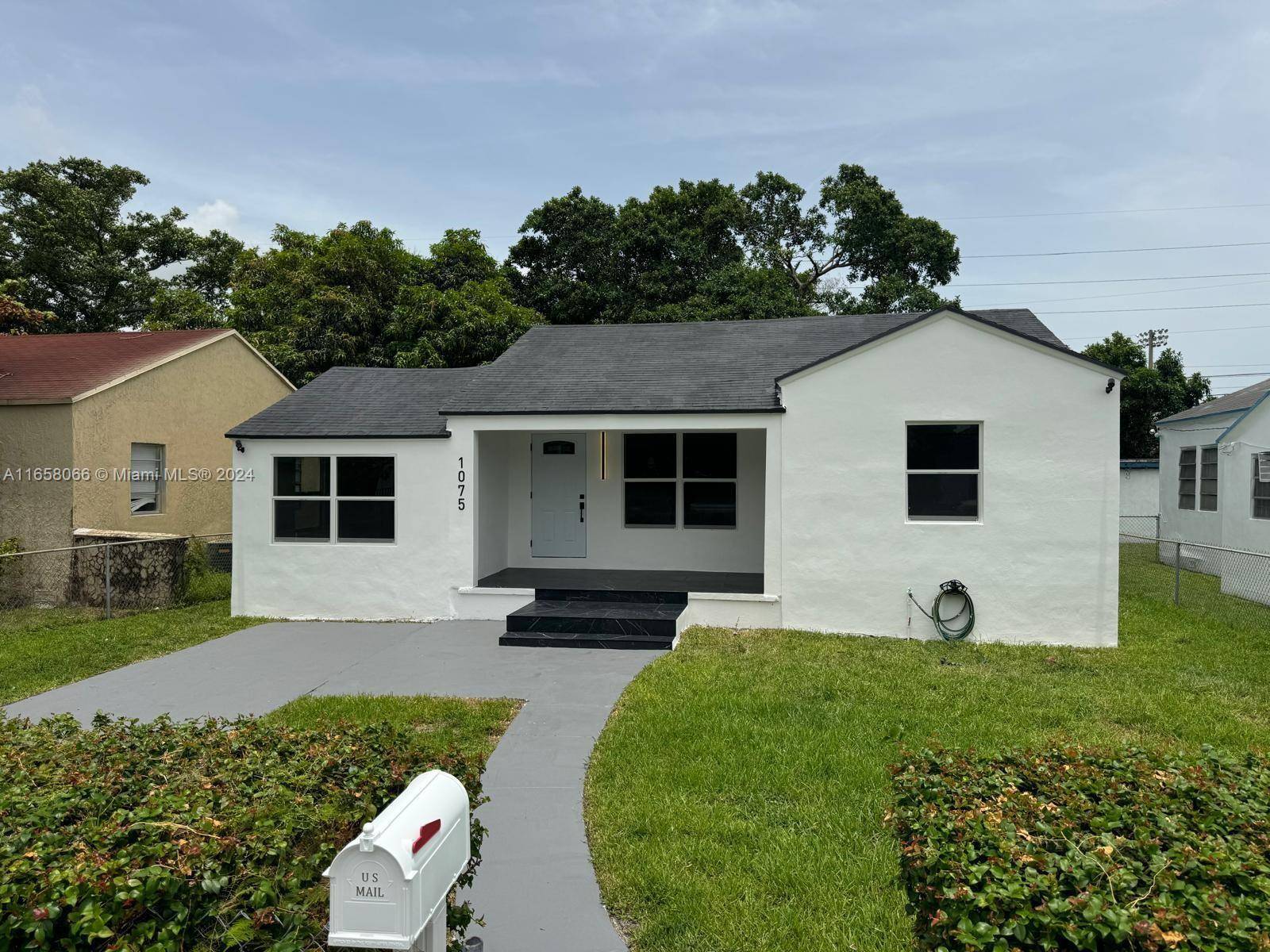 Beautiful 3 2 house, all remodeled to fit with the modern times with new windows, doors, bathrooms and kitchen with stainless steel appliances.