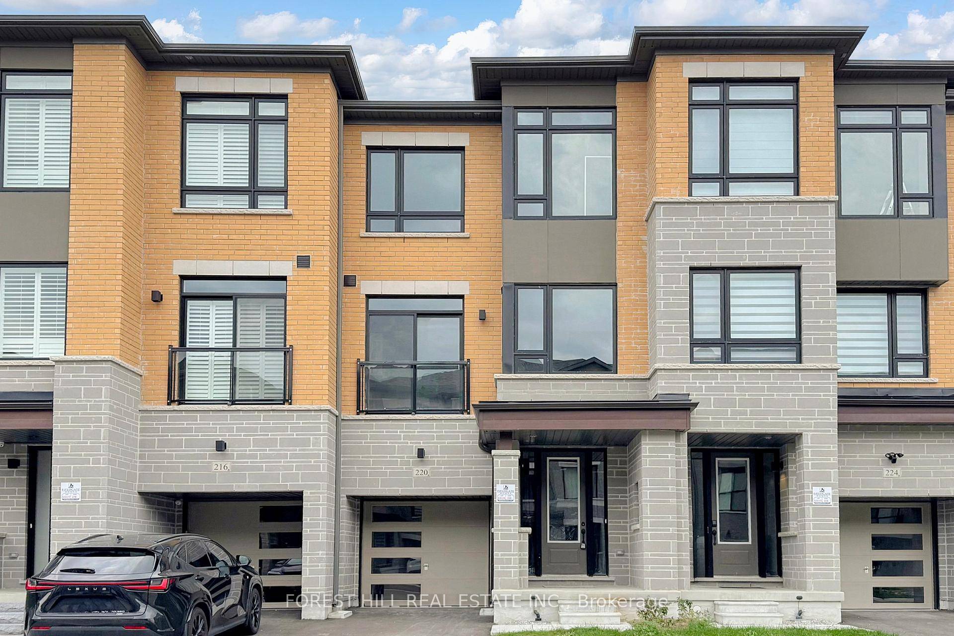 Brand New Townhome is the perfect blend of style, comfort, and convenience.