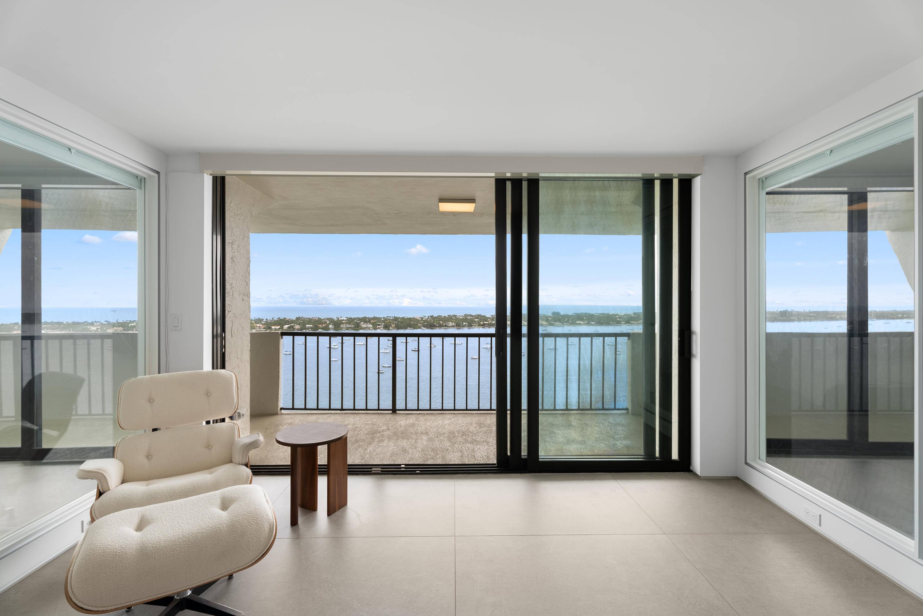 STUNNING INTRACOASTAL OCEAN WATER VIEWS AS FAR AS THEY EYE CAN SEE !