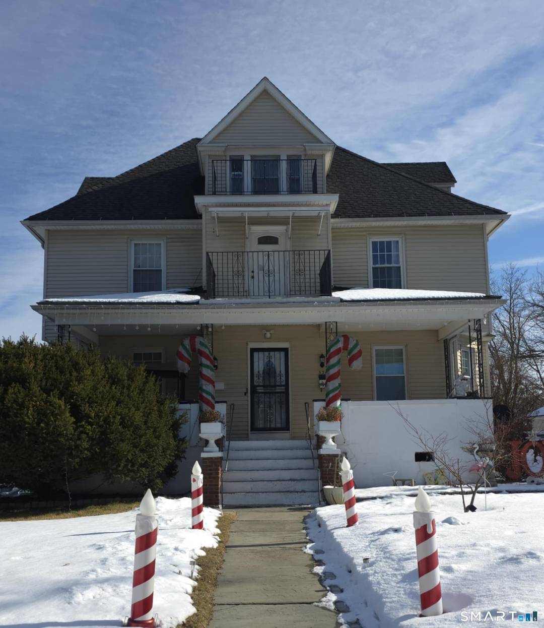 Beautiful well maintained two family property featuring two nicely sized bedrooms and one full bath in each unit.