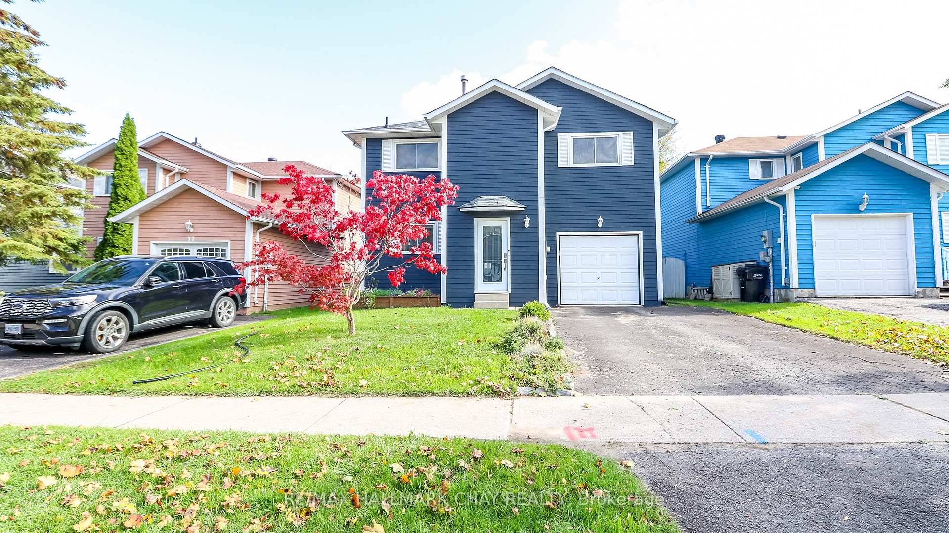Discover this beautifully maintained residence nestled on a peaceful cul de sac, offering the perfect blend of privacy, comfort, and contemporary living.