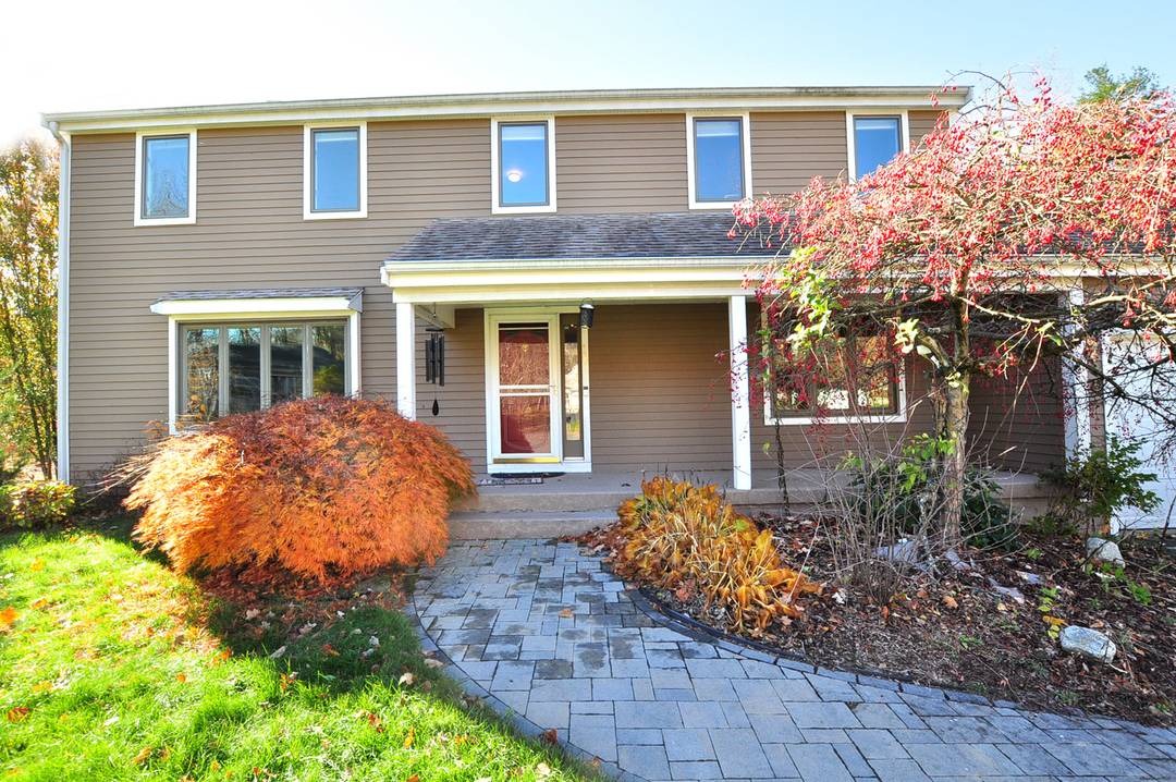 Situated at the Cul de sac, in a desirable Farmington neighborhood.