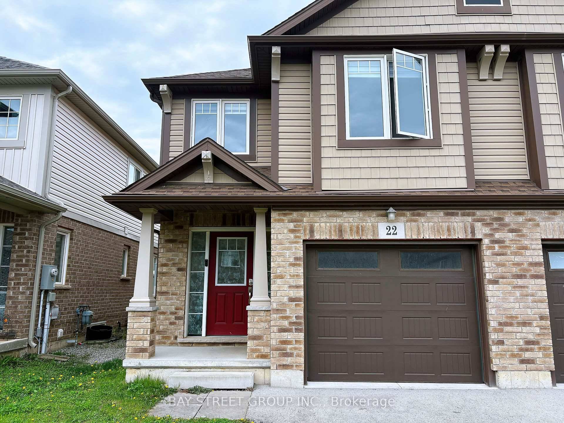 Welcome to Mountainview built open concept beautiful semi detached, with lots of natural light in a quiet and safe community.