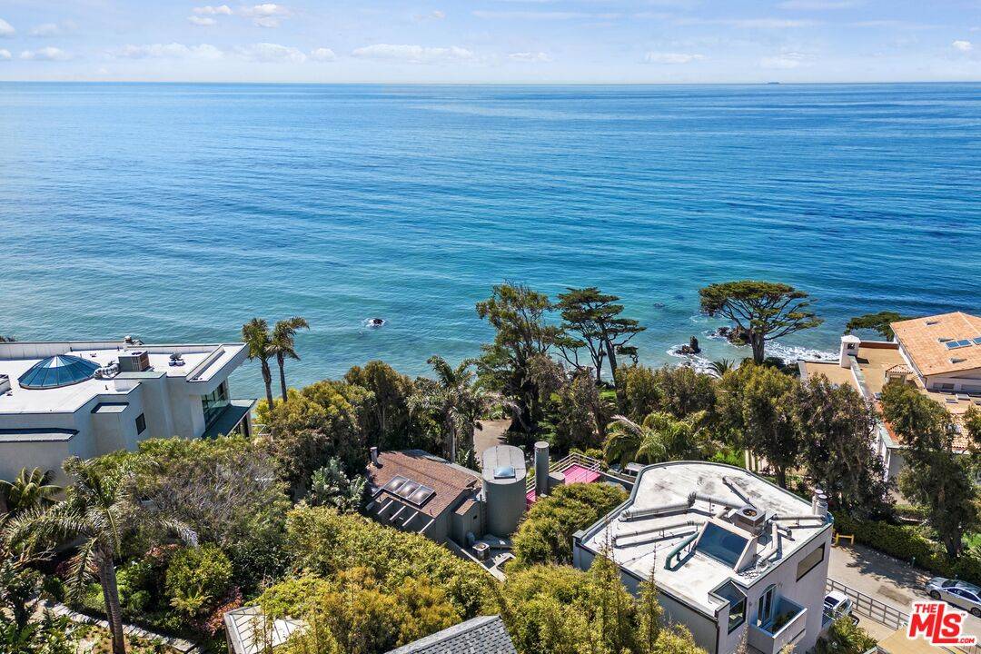 31833   Sea Level Dr 3BR Malibu La