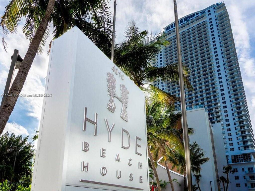 BEAUTIFUL 2 bed 2 baths front unit in the heart of Hallandale Beach.