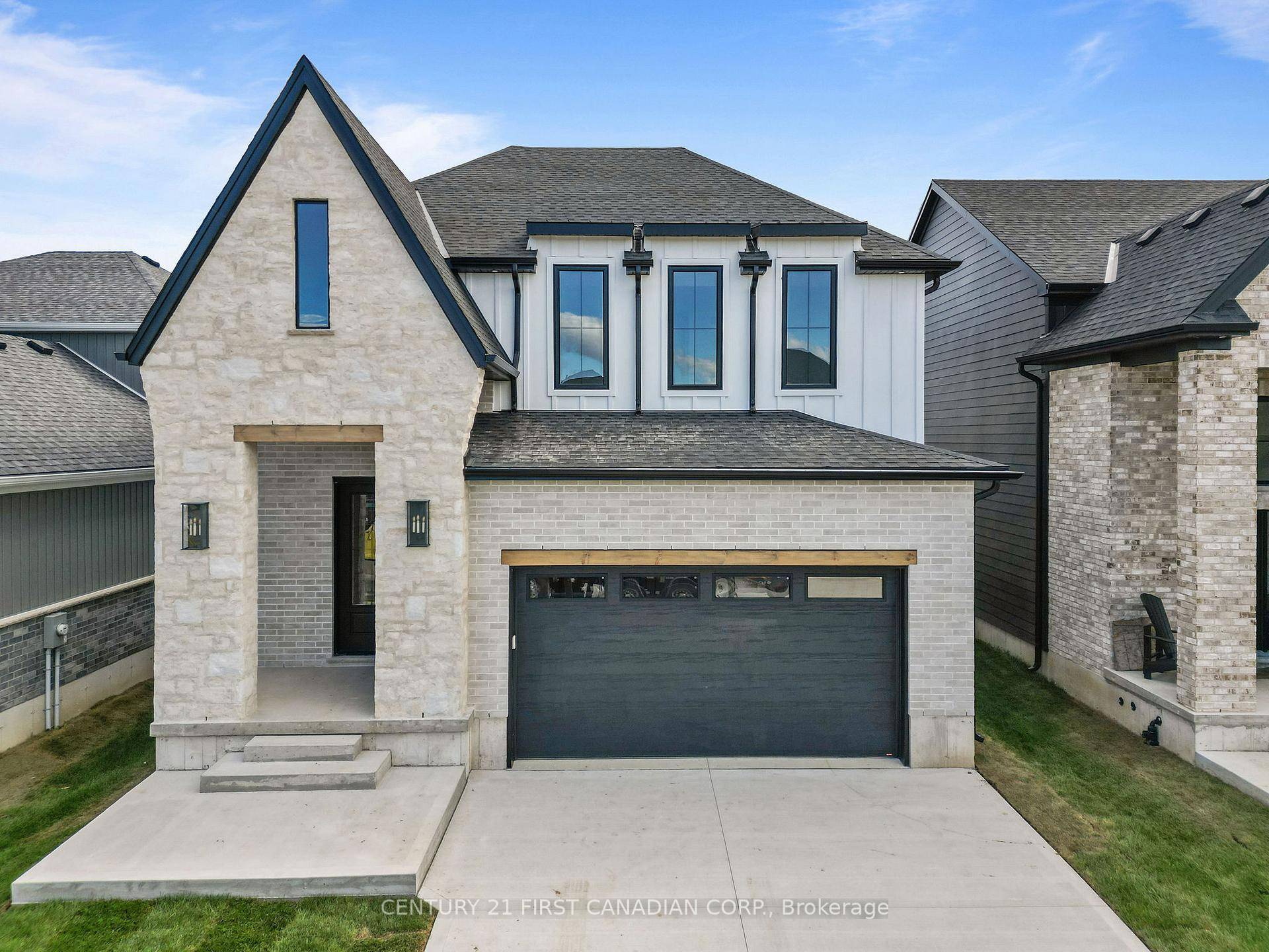 LIMITED TIME BUILDER INCENTIVE 25, 000 OFF LIST PRICE amp ; APPLIANCE CREDIT.