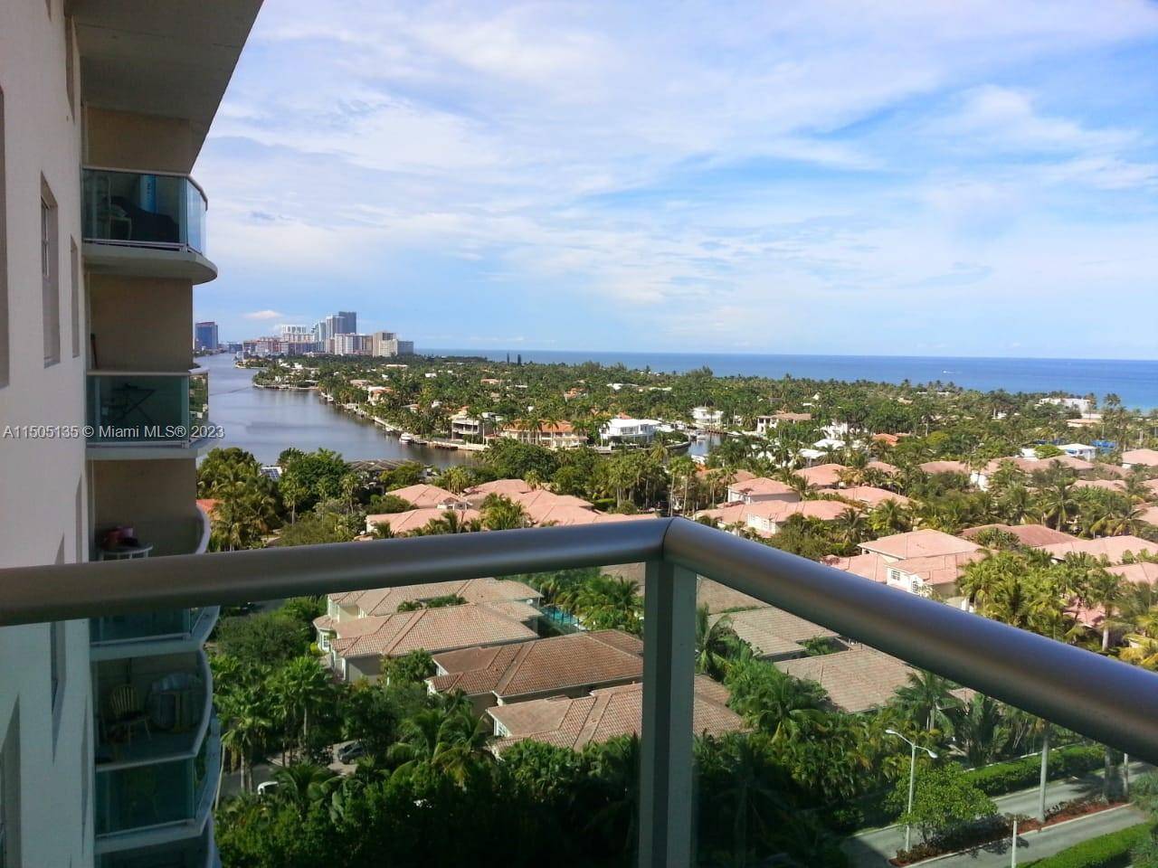 BEAUTIFUL 1 bed 1 1 2 BATHS IN PRESTIGIOUS SUNNY ISLES BEACH, WATERFRONT, PROPERTY FACING INTRACOASTAL, THE VIEW FROM THE BALCONYIS SPECTACULAR AND RELAXING.