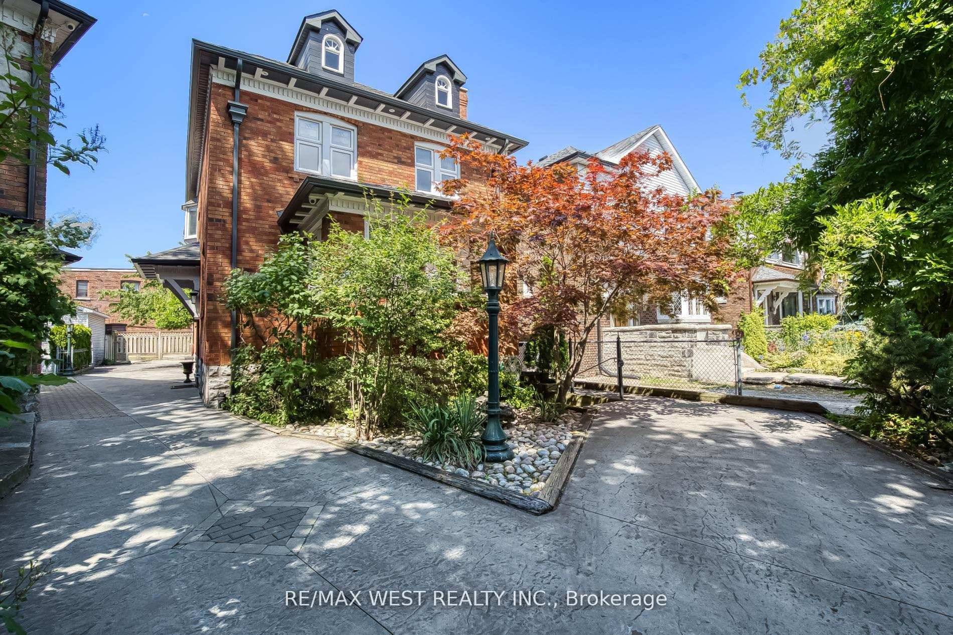Charming and spacious detached home tucked away in one of Toronto's most vibrant and sought after neighbourhoods, Little Portugal.