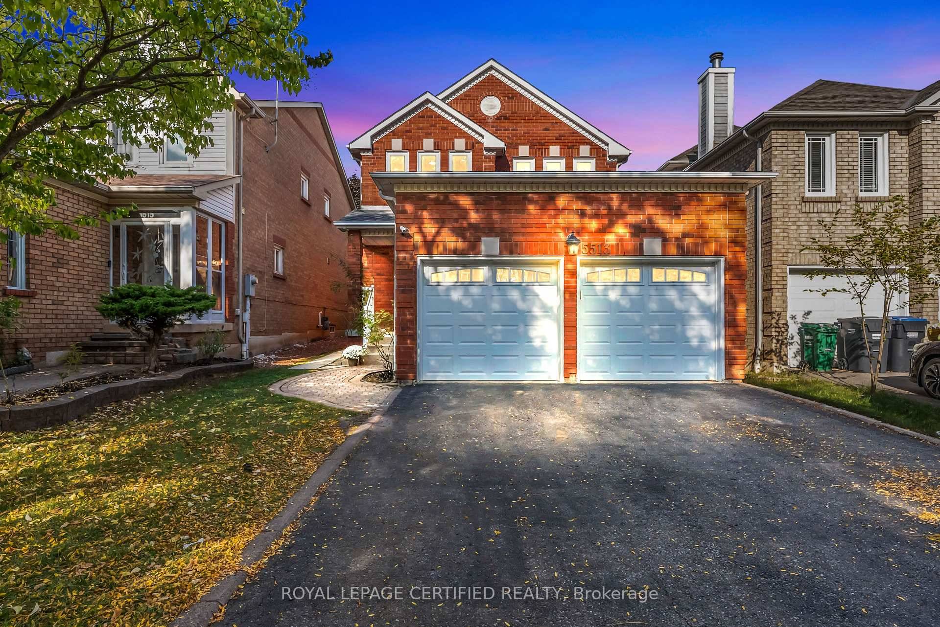Rarely Offered ! Stunning All Brick Detached Home Featuring 4 2 Bedrooms with a 2 Bedrm Basement Apartment, Located in the Heart of Central Erin Mills and Surrounded by Mature, ...