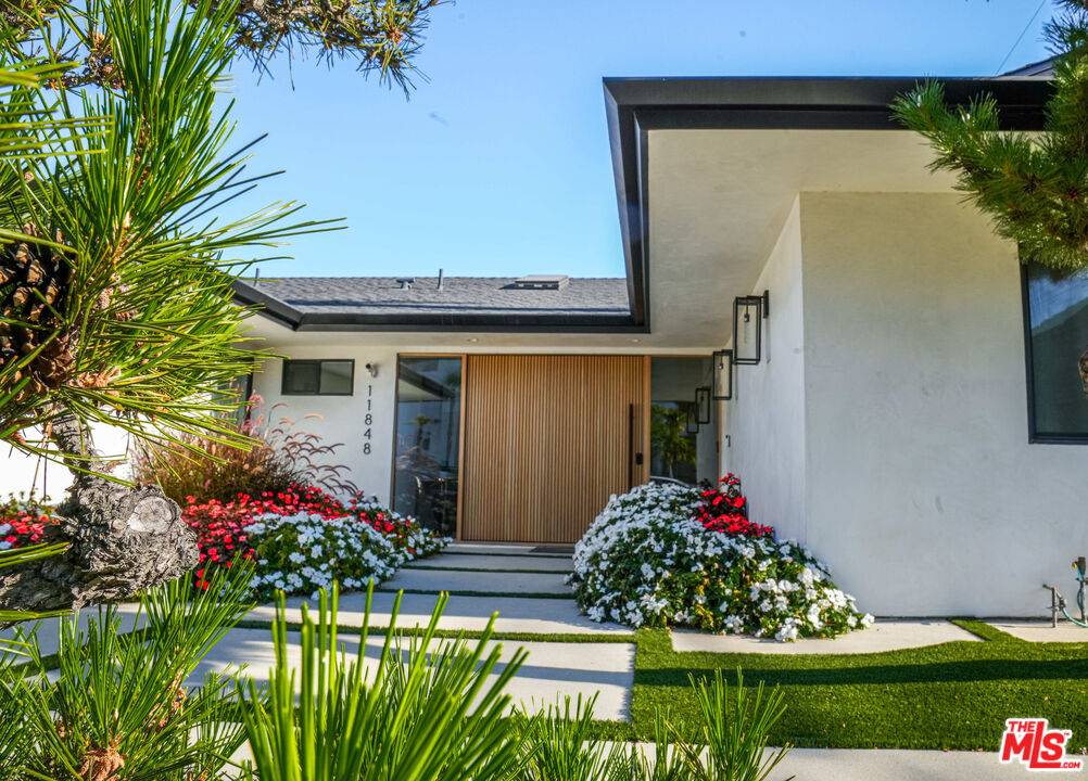 11848   Bel Ter 4BR Brentwood La