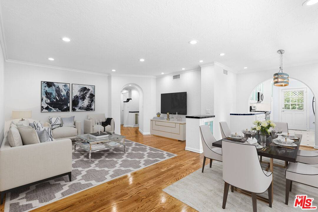 910  N Alfred St 3BR Sunset Strip La