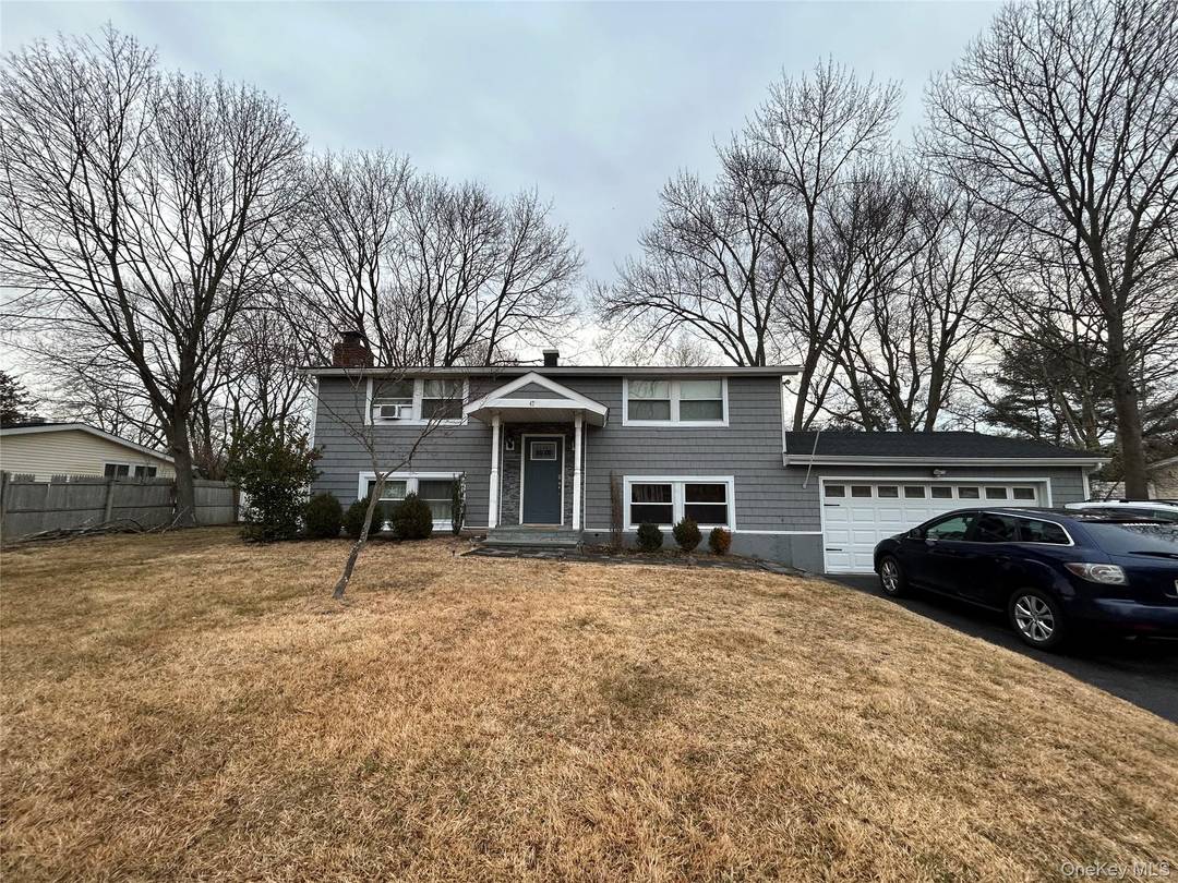 Available June 1, 2026 ! Located in the premier University Heights section of Stony Brook, this renovated 4 bedroom, 2 bath High Ranch offers modern luxury in a prime location.