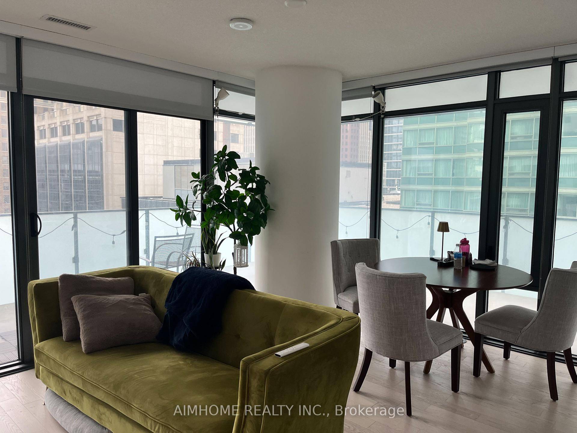 Welcome to Yonge Rich, where upscale living meets urban convenience.