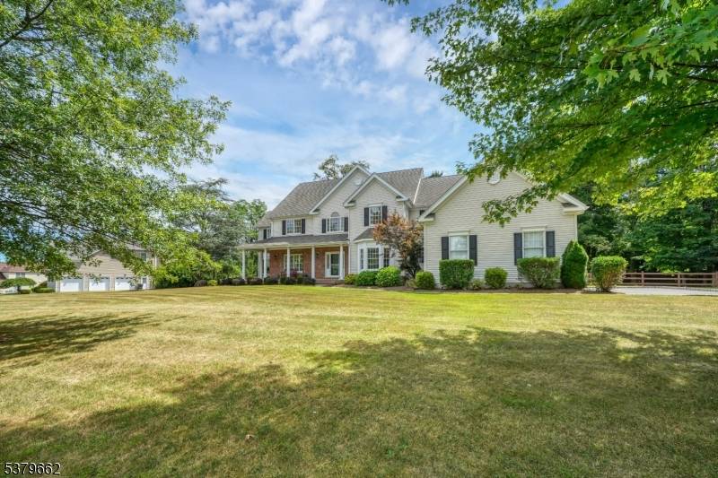 Welcome to this impressive 4 bedroom, 3.