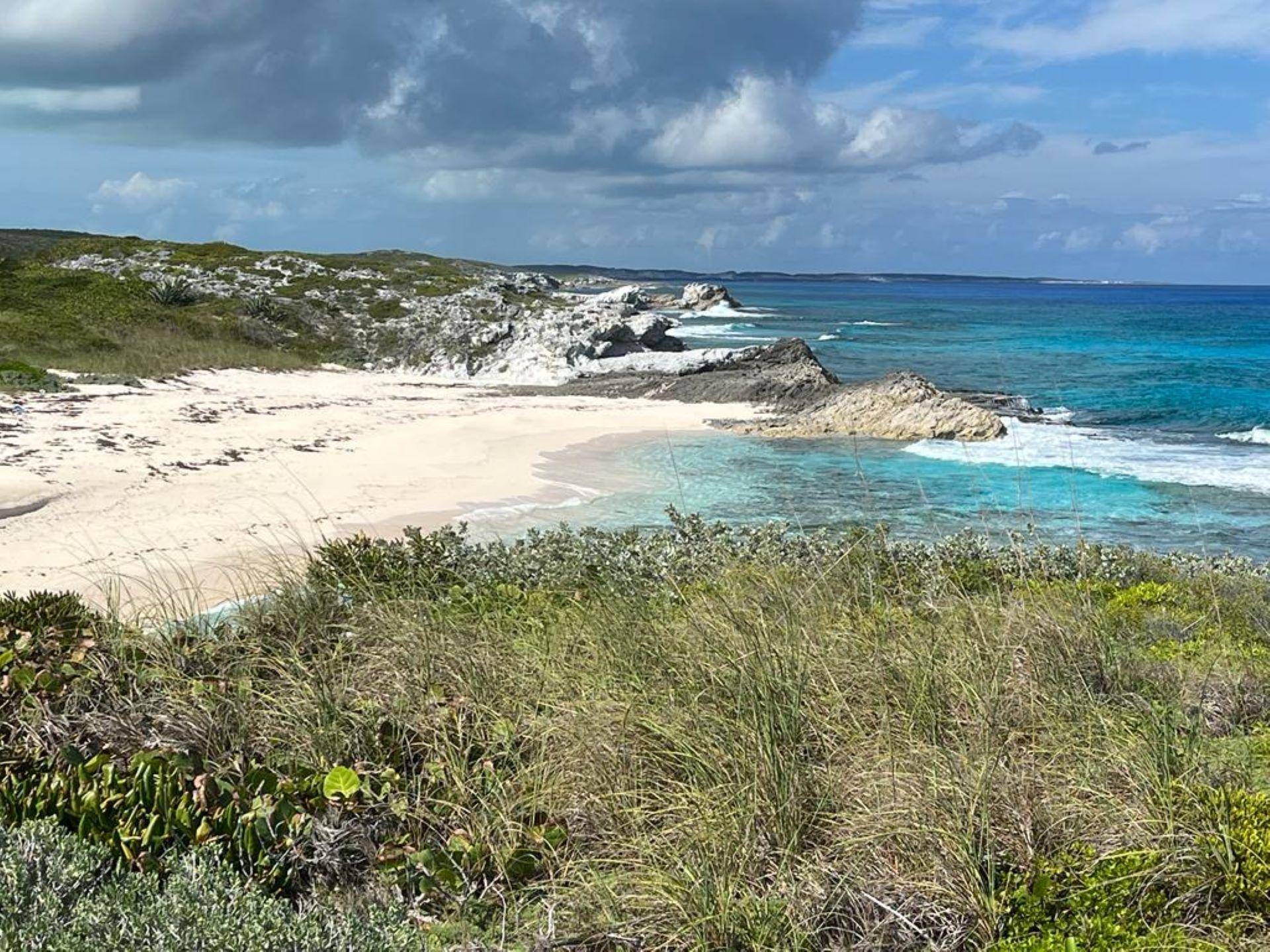 LOT 1B Land Long-Island-Bahamas