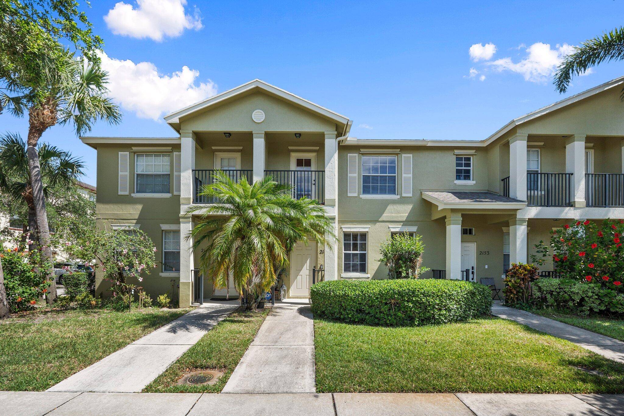 Welcome to this beautifully maintained 2 bedroom, 2.
