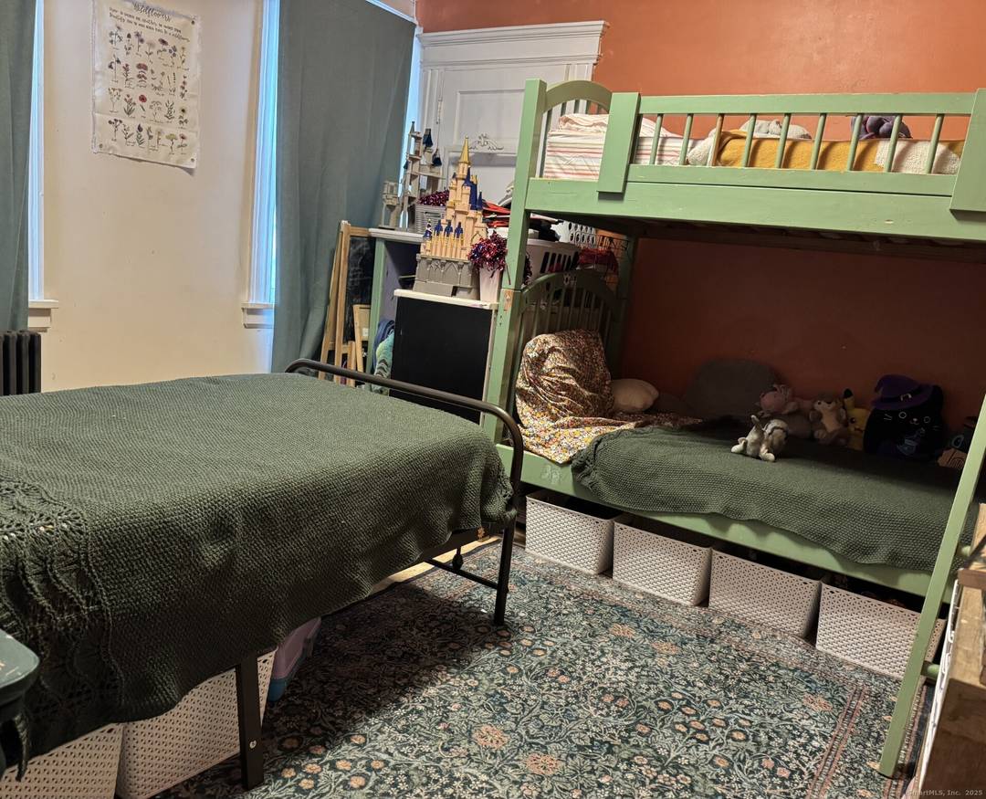 Estate Sale Not subject to Probate.