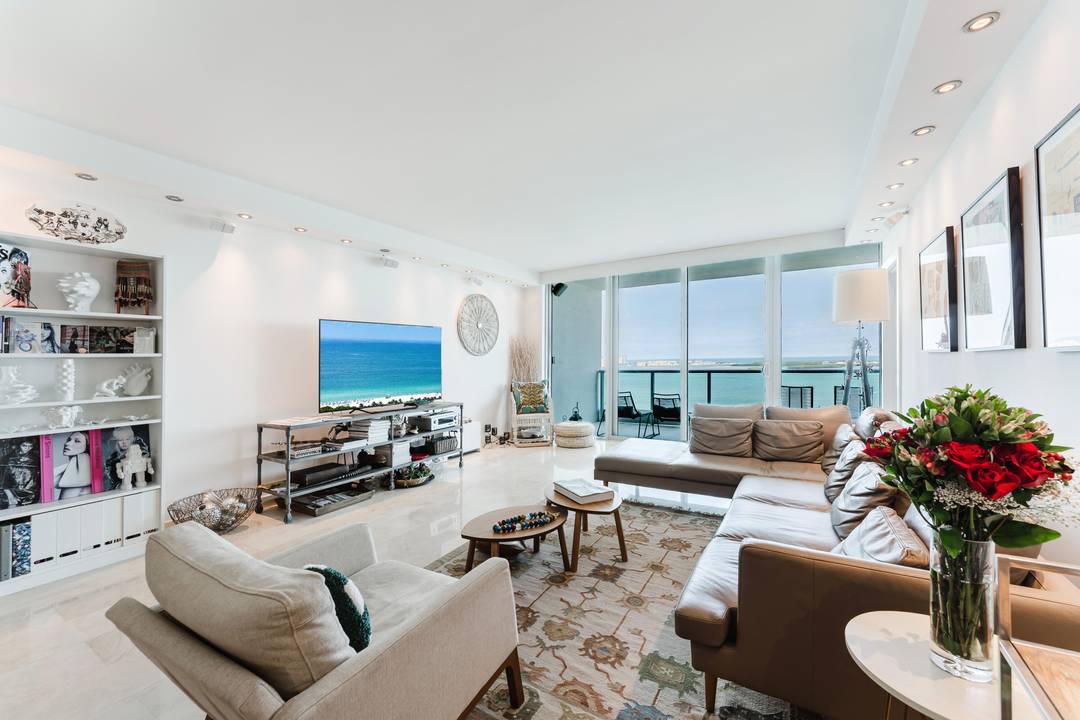 1331 Brickell Bay Drive Condo Palm Beach