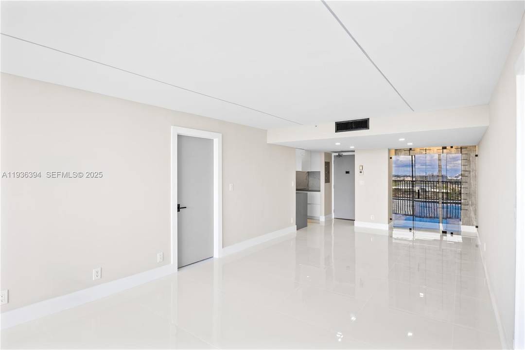 Step into sophistication with this renovated 26th floor unit.