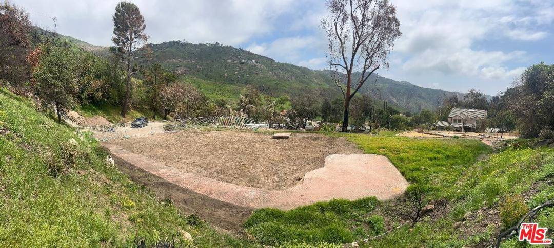 23442  W Copacabana St Malibu La