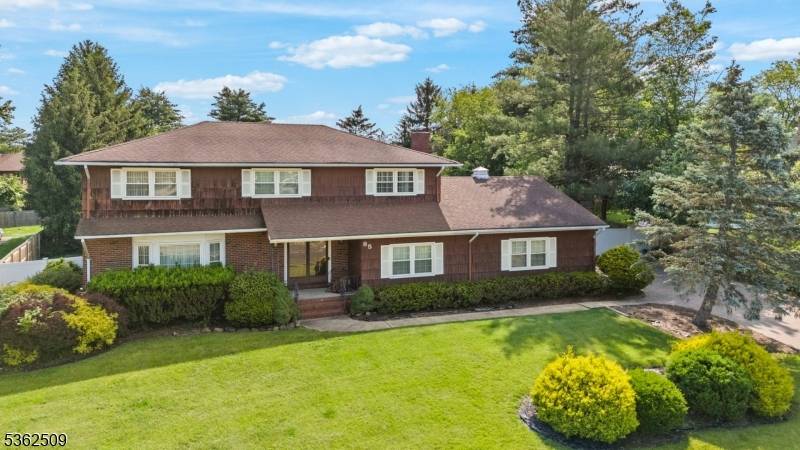 Welcome to this spacious 4 bedroom Colonial offering the perfect blend of comfort and functionality !