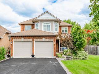 Absolutely Spectacular 4 1 Bedroom 4 Bath Home in the Heart of Mississauga with Huge Lot and Excellent 407 amp ; 401 Access and Transit at your Doorstep.