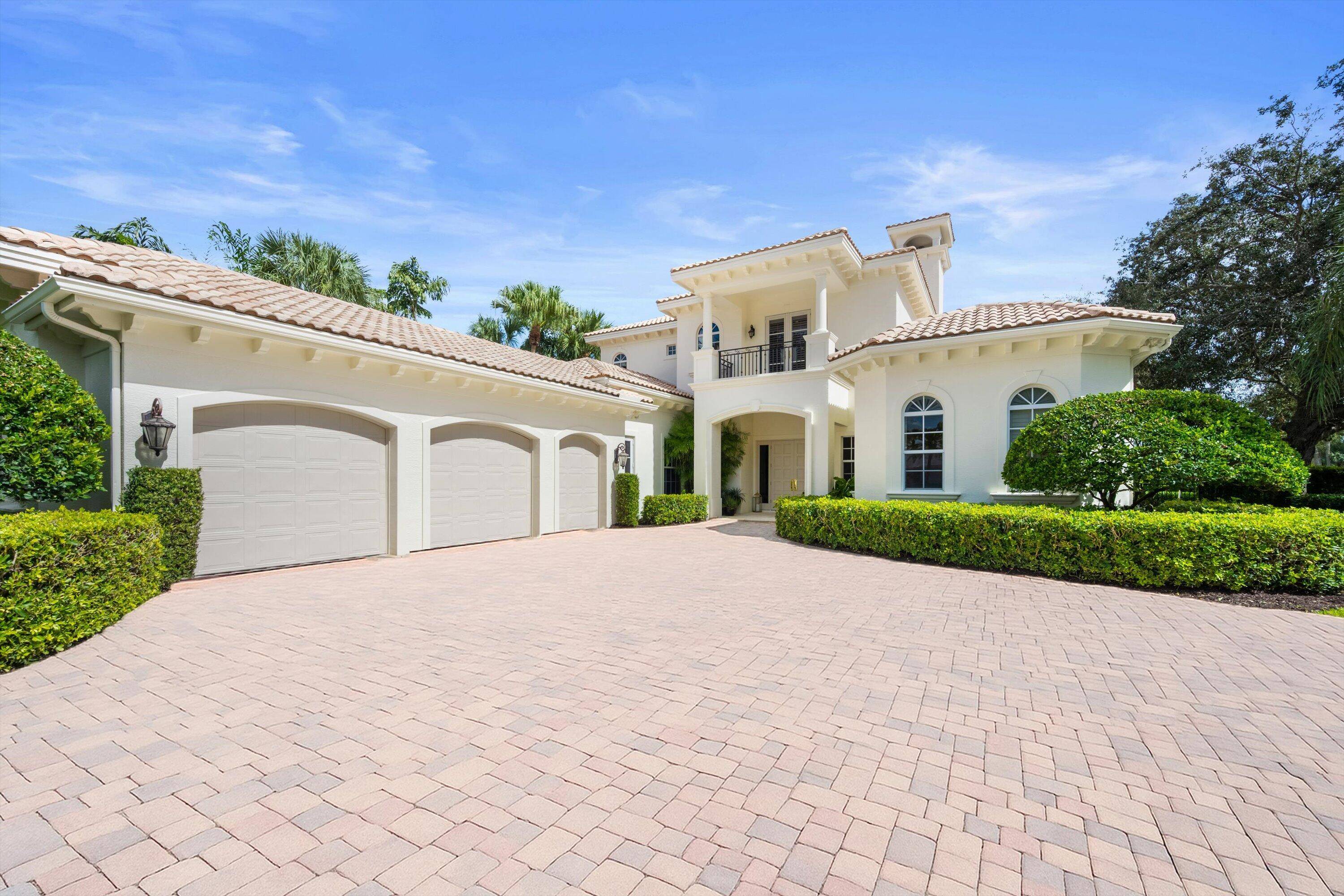 Welcome to 115 Echo Lane, a masterfully reimagined residence that captures the essence of luxury golf course living within The Loxahatchee Club, one of Palm Beach County's most coveted gated ...