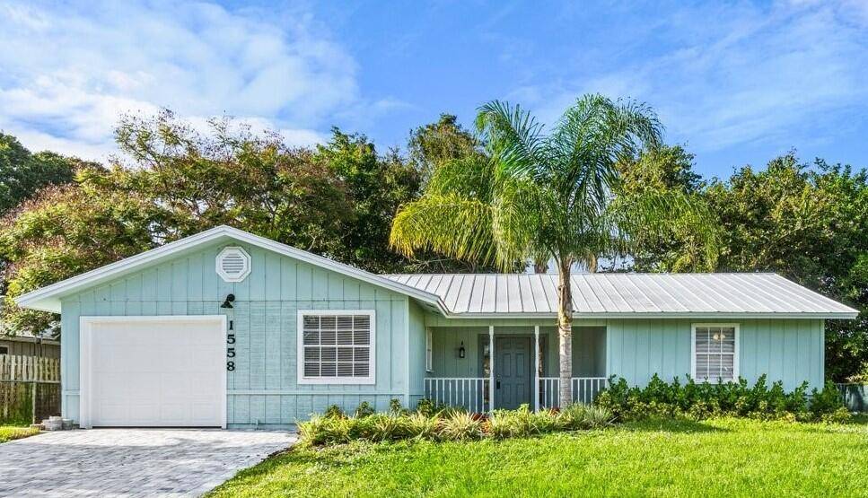 3 2 Single Family. Beautifully updated 3 bedroom, 2 bath home in the heart of Port St Lucie !