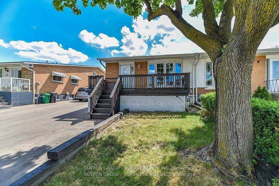 2 year old new lower level apartment w separate entrance amp ; laundry.